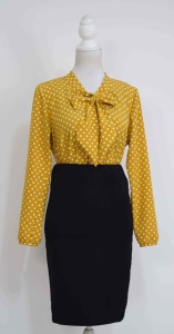 Compleu cadigan mustar cu fusta neagra si bluza mustar cu buline - Img 2