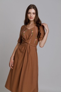 Rochie LYRA din triplu voal cappuccino cu cordon - Img 2