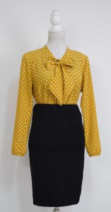 Compleu bluza mustar cu buline albe si fusta neagra - Img 2