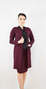 Compleu cardigan visiniu cu fusta visinie si bluza neagra simpla