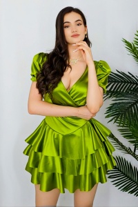 Rochie satinata Thora, cu volane si maneci scurte usor bufante, Olive, Marime S/M - Img 3
