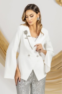 Sacou dama elegant ecru cu trandafir pretios aplicat si maneci evazate