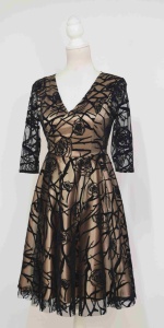 Rochie de ocazie din tiul cu broderie catifea neagra si saten bej Carmen - Img 2