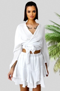Compleu Wichita, camasa, legare sub bust si fusta pantaloni croi scurt, Alb, Marime S/M/L - Img 1