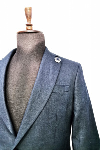 Costum de in slim fit