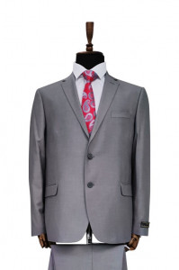 Costum clasic