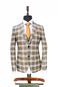 Costum slim fit in carouri