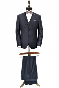 Costum bleumarin slim fit cu vesta