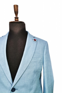 Costum de in slim fit