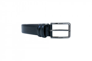 curea neagra piele