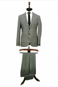 Costum gri deschis slim fit