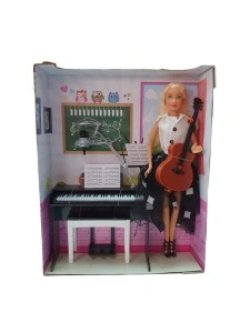 Defa lutka muzičarka