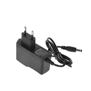 ALIMENTATOR 12.6V/1A DC