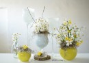 Cupa sticla inalta Floria alba H 55 D 15 cm