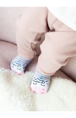 Sosete pentru bebelusi, model unicorn, Steven S138-140 gri roz