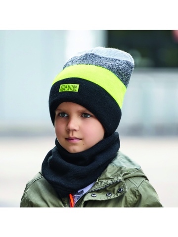 Caciula pentru baieti 4-7 ani - AJS 44-525 negru/verde si verde fistic