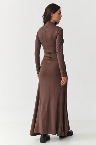 Rochie maxi cu guler inalt si incretituri, maro ciocolatiu - M897 - Img 4