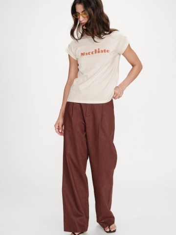 Tricou mocha Vico din bumbac cu mesaj Macchiato - Img 2