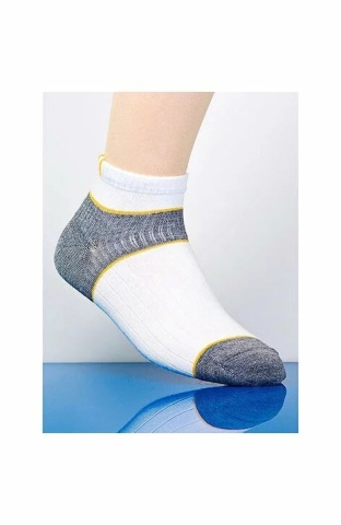 Sosete scurte unisex, din coolmax, cu uscare rapida - Steven S059-01 alb-gri-galben
