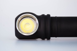 Lanterna ARMYTEK WIZARD C2 PRO MAX - Img 6
