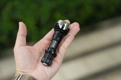 Lanterna MANKER STRIKER MINI - Img 2