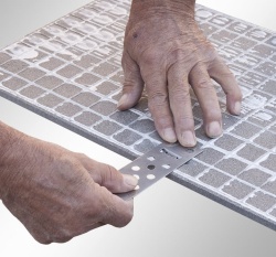 Sistem carlige RAI-FIX 5mm (120buc), pt. placi ceramice de fatade - Raimondi-2995MM120 - Img 4