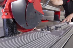 Masina de taiat gresie, faianta si placi 152cm, 2.2kW, DS-250-N 1500 Laser & Level ZERO DUST 230V-50 Hz. - RUBI-52940 - Img 4