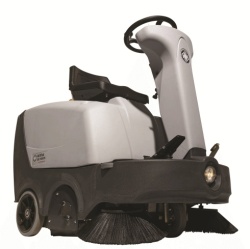 Masina de maturat cu post-conducere si acumulator, SR 1000S B - 1000mm, 50 litri - Nilfisk-9084201010
