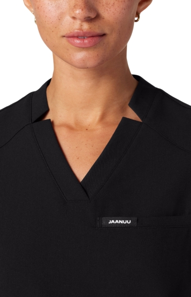 Bluză Medicală Jaanuu UltraLAST V-Neck – Helia | Black - Img 3