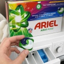 Detergent capsule Ariel 3in1 PODS Color, 38 spalari - Img 5