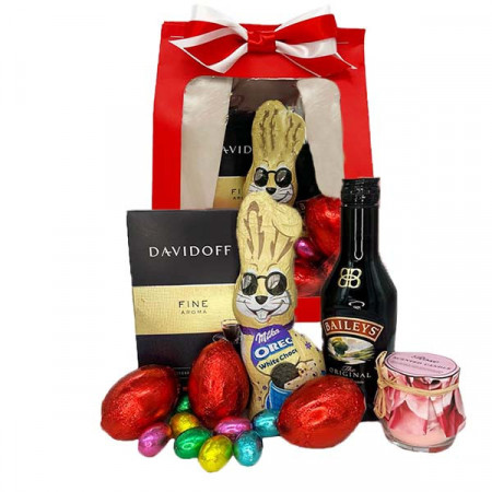 Pachet HappyEaster, Cafea Davidoff Fine Aroma, whisky Baileys’, lumanare parfumata cu mireasma de rose, iepuras milka oreo si 11 ousoare de ciocolata