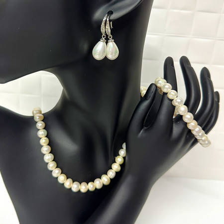 Set accesorii Precious Pearls, colier, cercei și brățară din perle de cultură, in cutie cadou, Ivoire