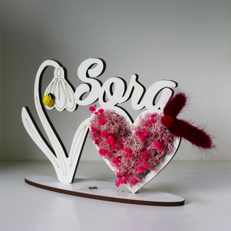 Ornament din lemn Draw Me, ce poate fi personalizat cromatic, cu tematica individuala (Sora), licheni stabilizati si imortele, Galben