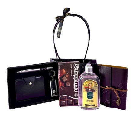 Pachet Man, set cu portcard, pix si breloc, After Shave Eyup Sabrl Tuncer 250 ml, ciocolata Schogetten 100gr, jurnal vintage, in punga eleganta, Negru