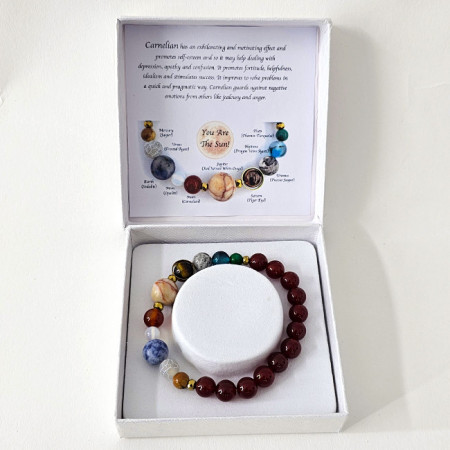 Bratara 10 Planets Carnelian, din pietre semipretioase in cutie cadou, semnificand planetele galaxiei