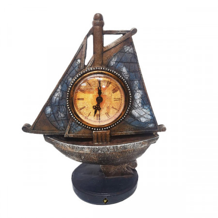 Decoratiune ceas in forma de corabie din rasina