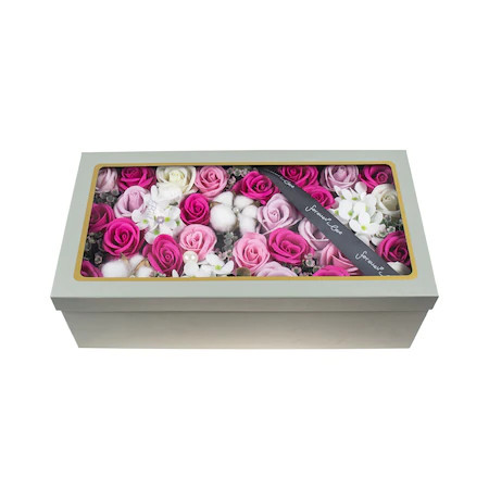 Aranjament floral in cutie dreptunghiulara cu trandafiri de sapun, hortensii si flori de bumbac, Roz