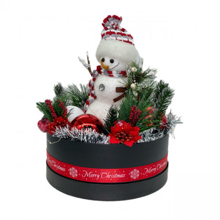 Decoratiune de Craciun Santa Christmas, cutiuta rotunda cu LED, decorat cu un omulet de zapada, globuri si crengute de brad 25 x 35 cm