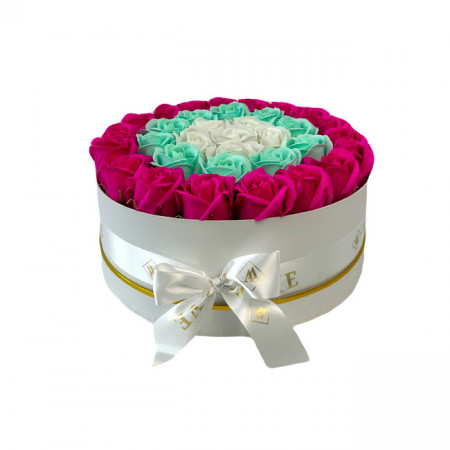 Aranjament floral Colors, in cutie rotunda alba cu 35 trandafiri de sapun, Roz fucsia