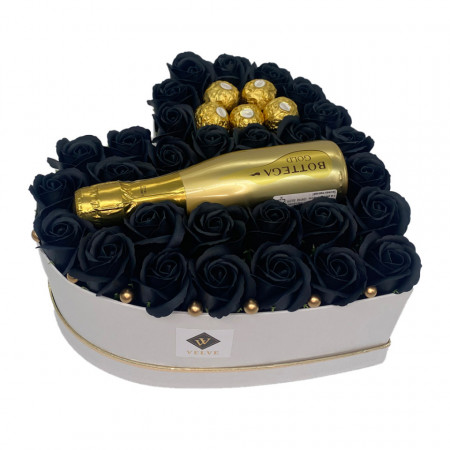 Aranjament floral Opulence, cutie inima cu trandafiri de sapun negri si Prosecco Bottega Gold si praline Ferrero Rocher