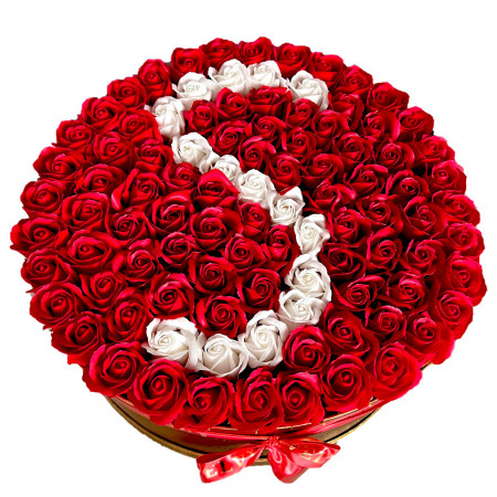 Aranjament mare floral, Letter Royal, cu 115 trandafiri de sapun, cu litera S, in cutie rotunda aurie, Rosu, Diametru 40 cm