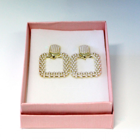 Cercei eleganti Merlyn, din inox, accesorizati cu strasuri artizanale tip perle, in cutie cadou, Auriu