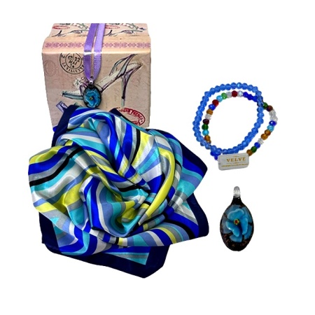 Pachet Stylish pentru femei, cu esarfa eleganta, doua bratari si pandantiv din sticla de Murano, in cutie cadou, Albastru multicolor