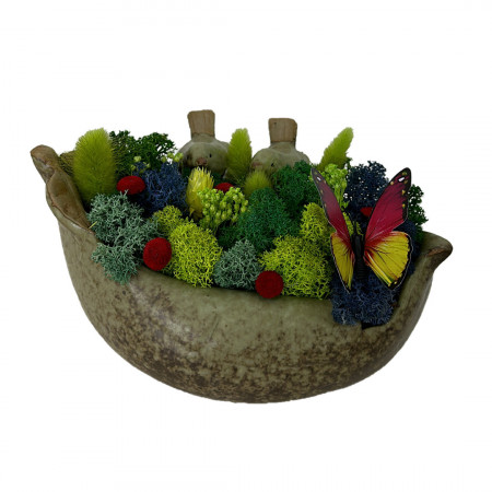 Aranjament cu licheni stabilizati si decoratiuni florale in vas ceramic cu randunele 19x13cm