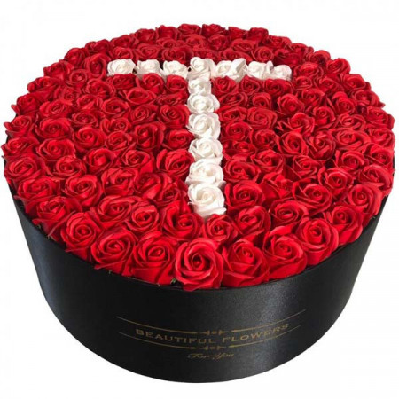 Aranjament floral personalizat cu litera, cutie rotunda neagra cu 125 trandafiri de sapun, T