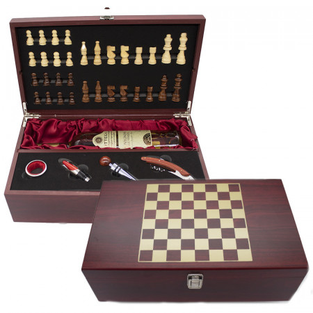 Set cadou King, cutie din lemn cu piese pentru șah, 4 accesorii de Vin si sticla de vin Bottega sauvignon Delle Venezie, 36 x 21 cm