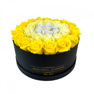 Aranjament floral Divine, in cutie rotunda neagra cu 49 trandafiri de sapun3