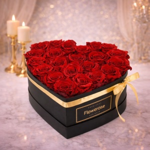 Aranjament floral Simply Roses cu 33 trandafiri de sapun, in cutie inima, Rosu inchis