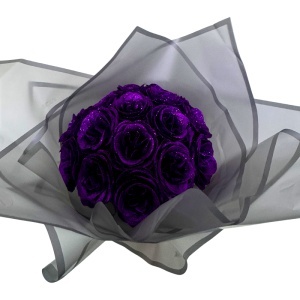 Buchet Glitter Roses cu 19 trandafiri mov decorativi, buchet premium ambalat elegant, 40 cm - Img 2