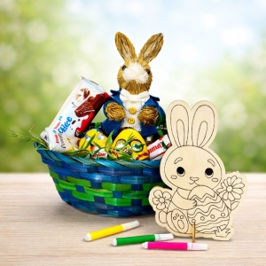 Cos cadou Paste Bunny Paint Joy pentru copii cu dulciuri Kinder, iepuras din paie, sablon de pictat si carioci